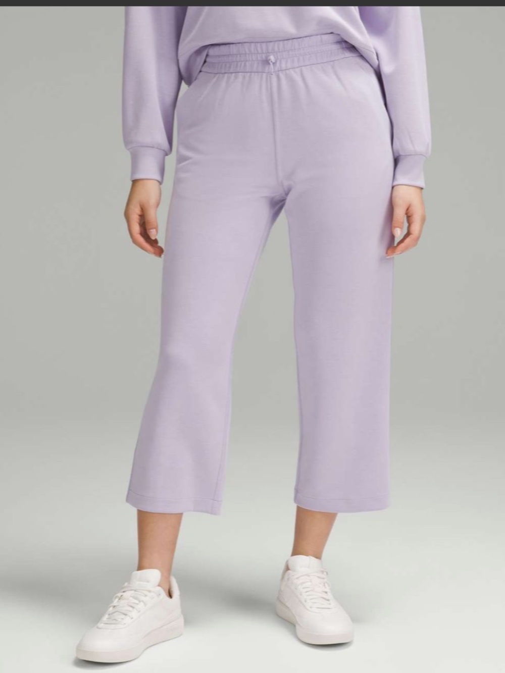 Lululemon Softstreme High-Rise Straight-Leg Cropped Pant
Lilac Ether